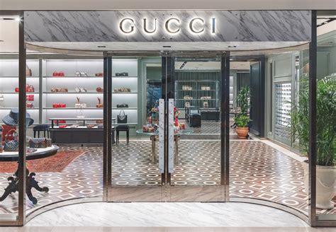 gucci cheaper in maui|wailea gucci store.